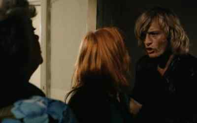-You call that talking?
-Yeah. - Turkish Delight