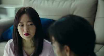 You call Team Leader and try - Kim Ji-young, Born 1982