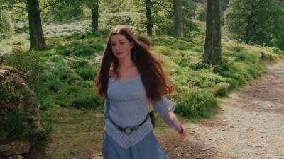 You can curtsy or not - Ella Enchanted