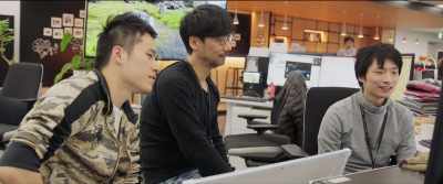 - You can do this with double jumps.
- Like he's flying. - Hideo Kojima: Connecting Worlds