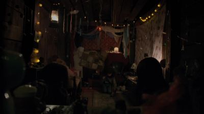 You can eat it. Trust me.
It's good. - Van Helsing