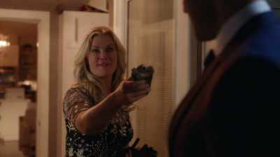 You can interview
anyone you want - Chronicle Mysteries: The Deep End