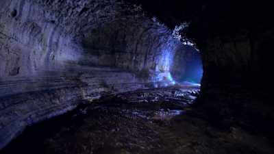 You can just imagine walking inside a cave - Human: The World Within