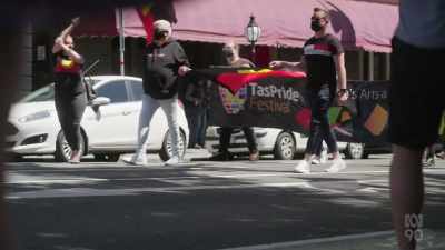 You can love whoever you love! - Miriam Margolyes: Australia Unmasked