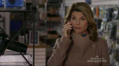 YOU CAN PICK THE PLACE. - Garage Sale Mysteries: Picture a Murder