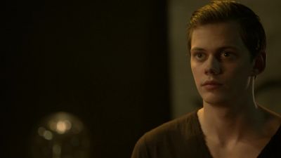 You can wait in here, if you like... - Hemlock Grove