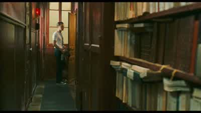 You can wear this. - The Dreamers