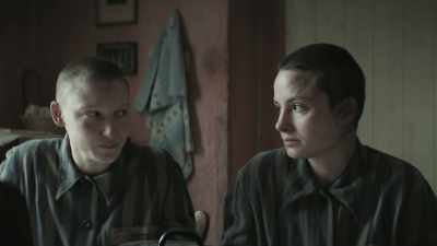 - You cannot be seen and heard.
- Thank you. - The Tattooist of Auschwitz