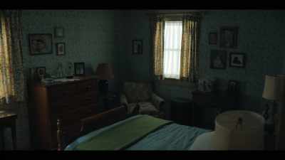 -You cannot do stairs. You just can't.
-My room is… - Midnight Mass