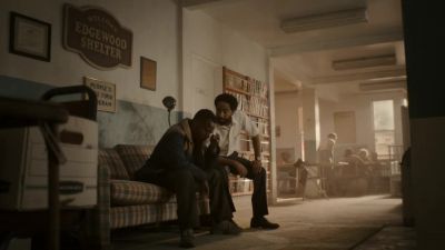 You can't come in here
like this, John. - Snowfall