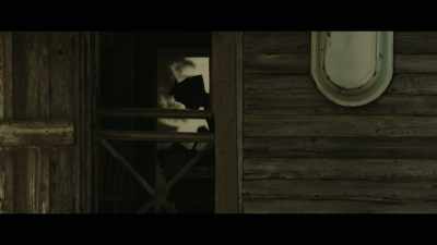 You can't have a shower
without the screen up. - Mudbound