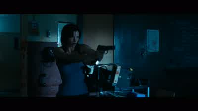 You can't help her. - Resident Evil: Apocalypse