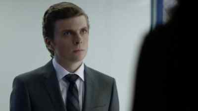 You can't just walk in here. - Continuum