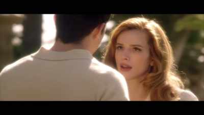 - You can't keep avoiding me.
- I'm not going back. - Famous in Love