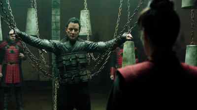 You can't let her take your
Gift. Do you hear me? - Into the Badlands