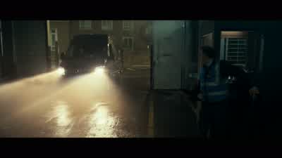 You can't park here. - Back in Action
