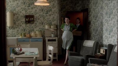 You checking up on me or something? - Call the Midwife