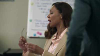 -You coach my students.
-Oh, that's-- - Big Shot