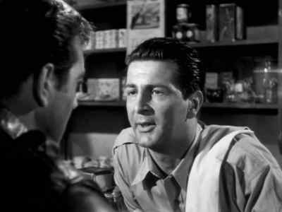 You come back tonight
around closing time. - Kansas City Confidential