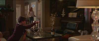 - You come here a lot?
- Every now and then. - Better Watch Out