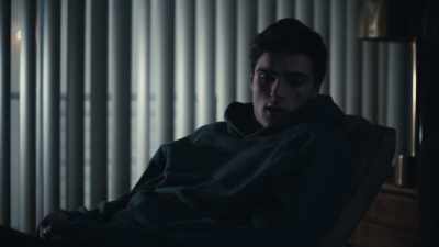 You confronted her and asked her
why she'd been ignoring you. - Euphoria