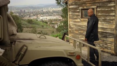 You could drive. - NCIS: Los Angeles