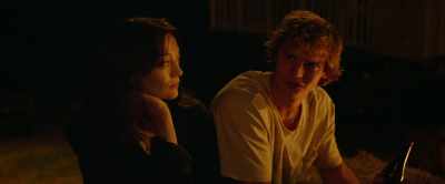 - You could drop me.
- No, I won't. - Juniper