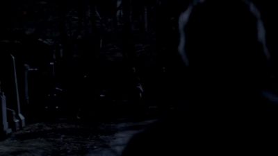 You could grab me - A Walk Among the Tombstones