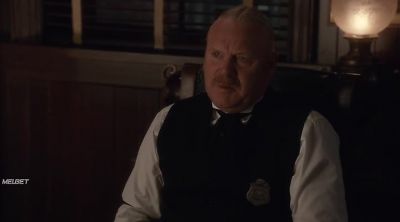 You could have looked
the other way, sir. - Murdoch Mysteries