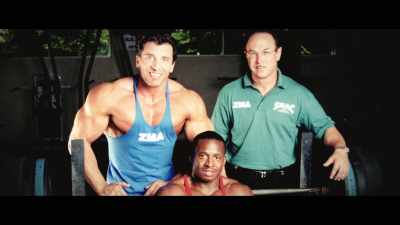You could see he was running like this
because his lats were so big. - Untold: Hall of Shame