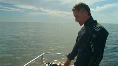 You could stay down
for six hours almost. - Sharkwater Extinction
