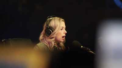 You create this world,
when I look on my tweets - Iliza Shlesinger: Over & Over