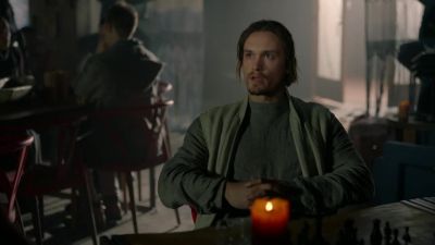 YOU DESERVE TO BURN
FOR KILLING PRIYA. - The 100