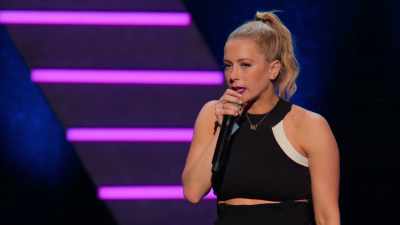 You did your little workout
and then you got your makeup done - Iliza Shlesinger: Unveiled