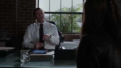 You did read the Accords
before you signed them, right? - Marvel's Agents of S.H.I.E.L.D.: Slingshot