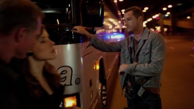 - You did the right thing.
- Mm-hmm. - Chicago P.D.