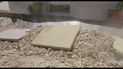 You didn't get penetration even with the elephant gun. - Tremors