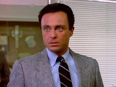 You didn't let her turn you
into a grouchy old turtle. - Matlock