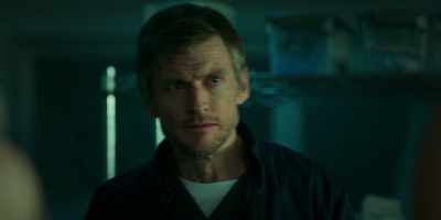 - You didn't see it
 kill the others? - Wolf Pack