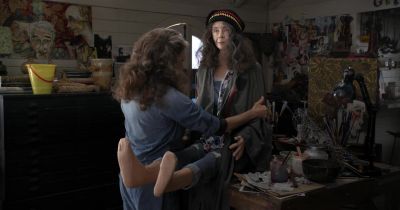 You do have memorable hair. - Grace and Frankie