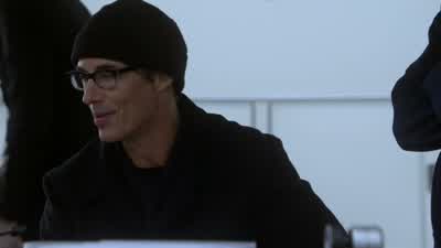 - You do hear that, right? - The Flash