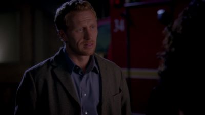 You... do you want to go get dinner? - Grey's Anatomy