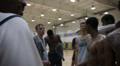 You doin' somethin' else - Last Chance U: Basketball