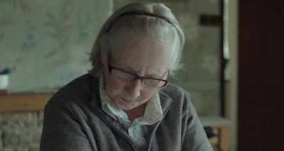- You doing a moonlight flit?
- I was coming to see you. - God's Own Country