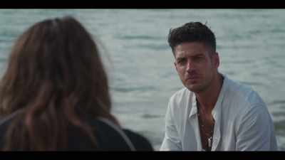 - You don't belong here.
- Well, I need to fit somewhere! - Tidelands