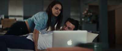 -You don't like this song?
-No, I… - Luckiest Girl Alive