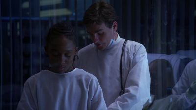 You don't need to be
in an isolation room, - House