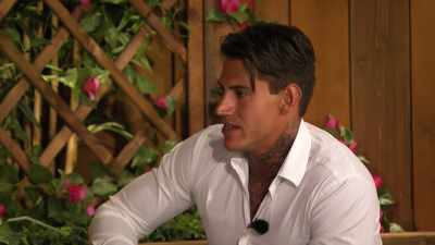 You don't need to do nothing, - Love Island