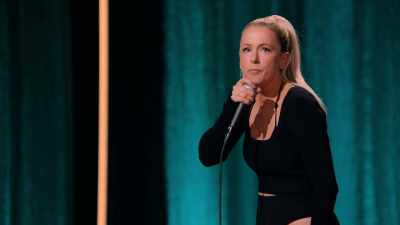 You don't need to put
a Glade plug-in, okay? - Iliza Shlesinger: Hot Forever
