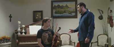 You don't need to
be like your mom, - Summer Rain